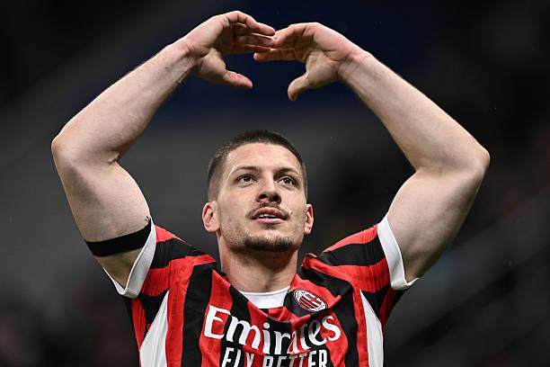 体育直播-【人物】约维奇：从被遗忘的到德比主角