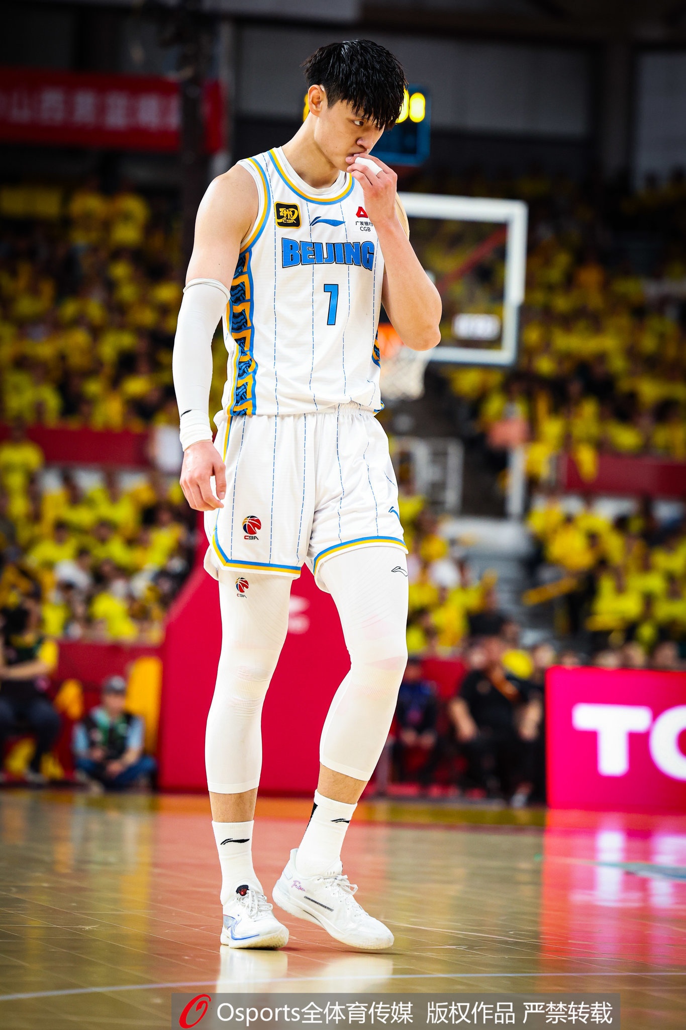 中国九游体育-曾凡博在凤凰城主要恢复身体状态&amp;进行特训 想以更好状态迎接挑战