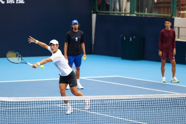 中国九游体育-张奔斗：主场不好打，中网是商竣程主场中的主场