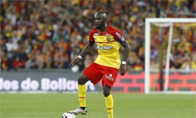 1689637619224007028.jpg 64a2184debded_watermark.jpg